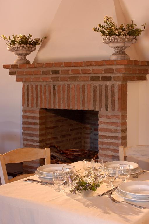 הוילה Tortorici Valle Maira, Agriturismo Nel Parco Dei Nebrodi מראה חיצוני תמונה