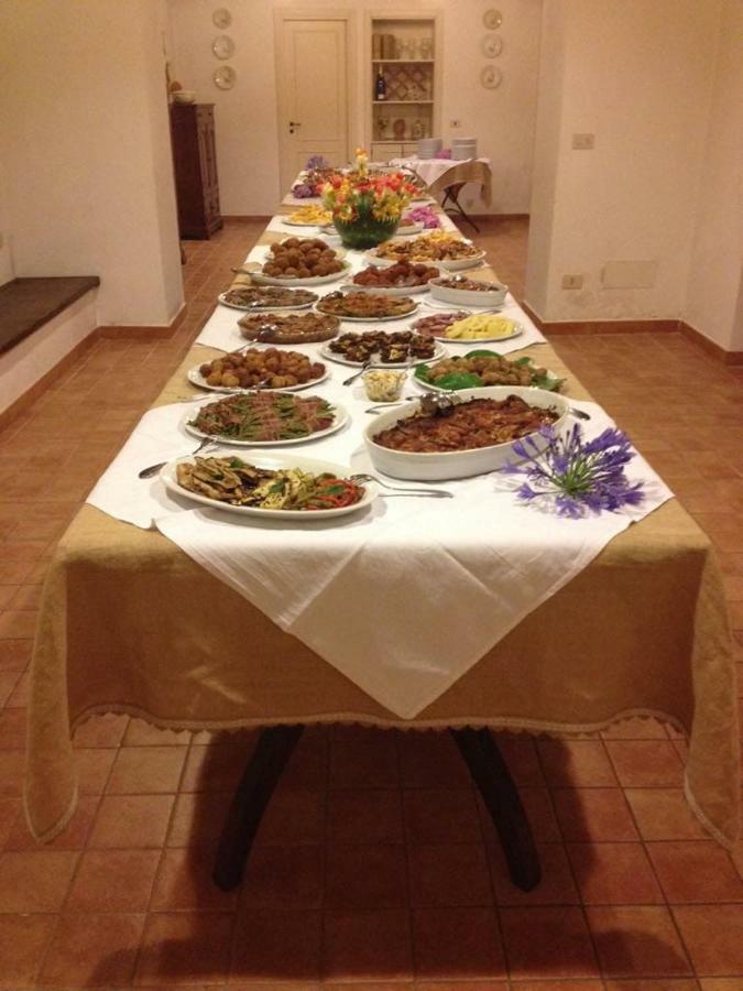 הוילה Tortorici Valle Maira, Agriturismo Nel Parco Dei Nebrodi מראה חיצוני תמונה